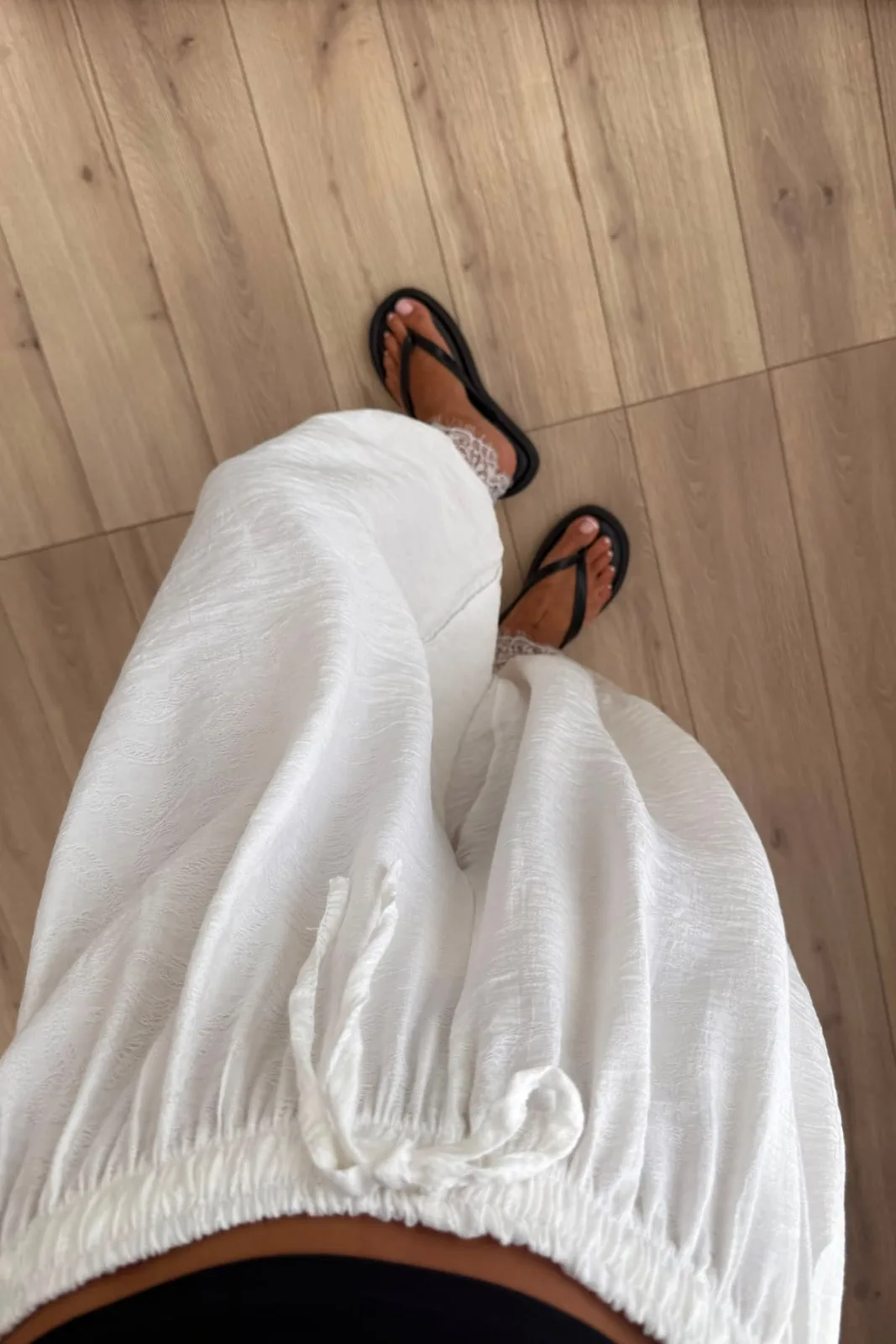 Paçası Dantelli Şalvar Pantolon