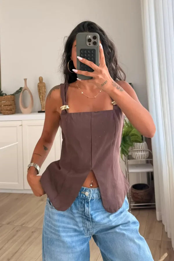 Askısı Tokalı Bluz 
