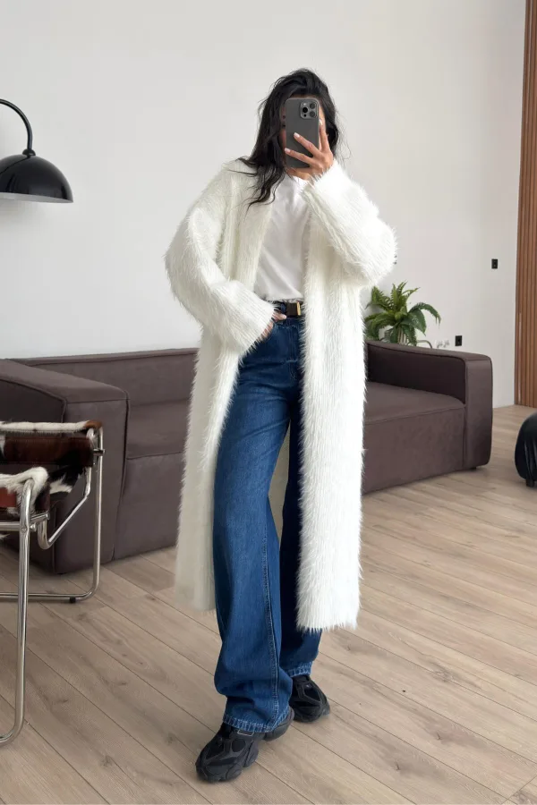 Nora Sakallı Uzun Hırka Beyaz