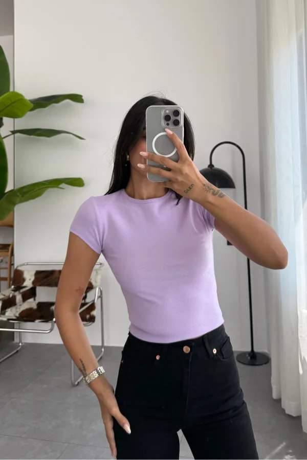 İv Kısa Kollu Crop Lila