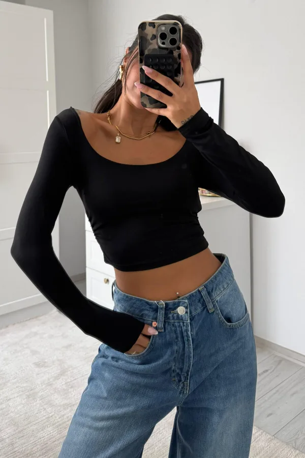 U Yaka Drapeli Crop Siyah