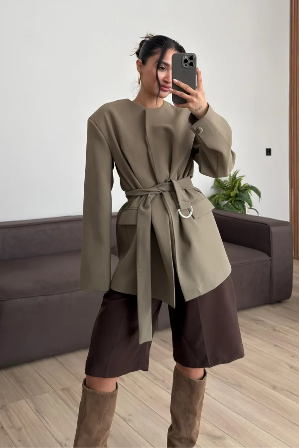 Kemerli Yakasız Blazer Ceket Haki