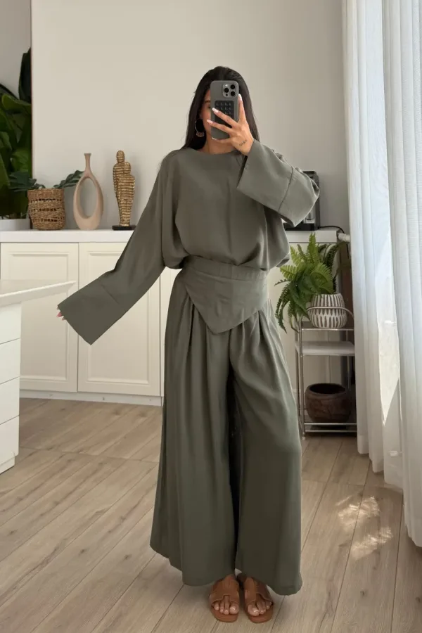 Beli Şal Detaylı Pantolon Bluz Takım