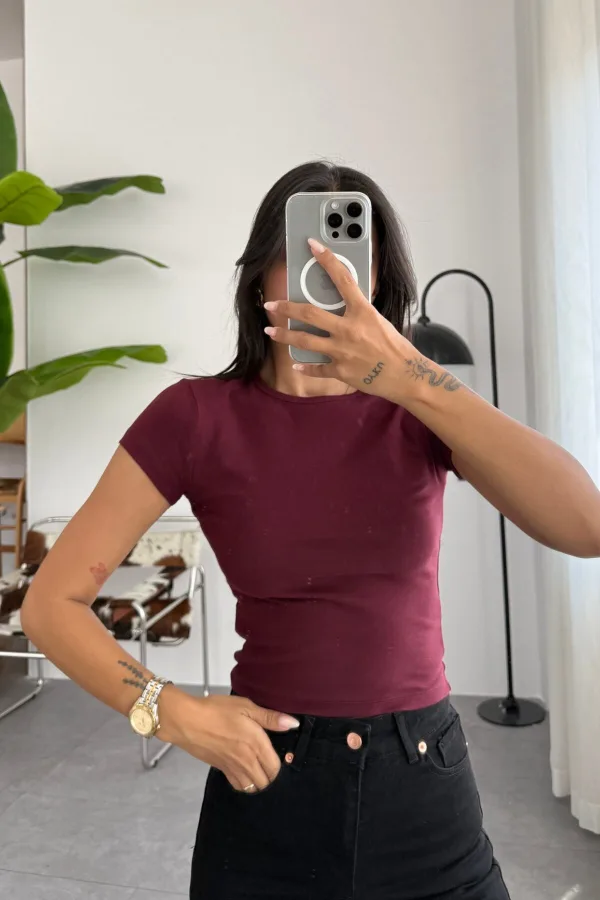 İv Kısa Kollu Crop Bordo